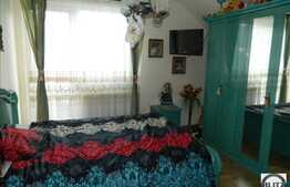 Casa de vanzare cu suprafata de 120 mp si teren aferent de 325 mp