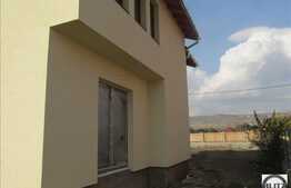 De vanzare casa individuala, 110 mp, stadiul de semifinisat.