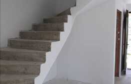 Vanzare duplex cu 120 mp utili si 263 mp teren, zona linistita