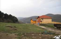 O casa deosebita intr-o zona exceptionala !!!