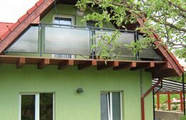 Casa individuala, 546 mp, 8 camere, 2 garaje, 2096 mp teren, Feleacu