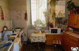 Casa de vanzare, 180 mp utili, 95 mp teren, zona Ultracentrala!