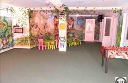 Casa + afacere la cheie! 6 camere, 290 mp, 2 garaje, imobil nou, zona linistita!