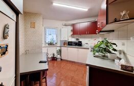 Apartament luminos 2 camere, 52 mp total, balcon, zona Mărăști 