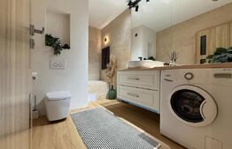 Proaspăt renovat ! Ap cu 3 camere de vânzare, parcare subteran, 79 mp, Zorilor 