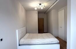 Apartament cu 3 camere de vânzare, 79 mp, parcare subteran, Zorilor 