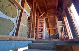 Casa ideal locuit 4 camere teren mare , zona excelenta Cristian