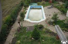 Gradina amenajata de 3500 mp, intimitate si liniste!Priveliste deosebita!