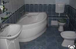 Gradina amenajata de 3500 mp, intimitate si liniste!Priveliste deosebita!