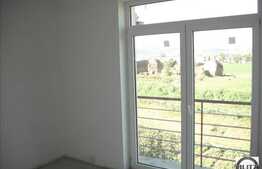 Casa insiruita, pret bun!Ideala pentru familie!