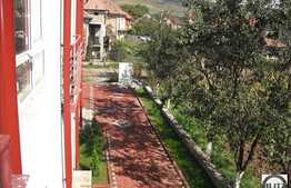 Casa insiruita, pret bun!Ideala pentru familie!