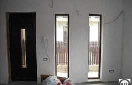 Casa tip duplex, Pret Avantajos, in Zona Floresti!