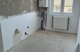 Apartament semidecomandat, bucatarie inchisa, terasa de 64 mp, zona centrala
