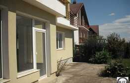 O casa cu suprafata generoasa in zona deosebita!