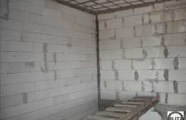 O casa cu arhitectura deosebita, in zona Dambul Rotund!