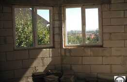 O casa cu arhitectura deosebita, in zona Dambul Rotund!