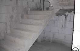 O casa cu arhitectura deosebita, in zona Dambul Rotund!