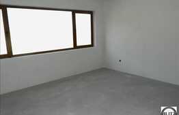 Vanzare 3 camere, 80 mp + 20 mp TERASA, zona de interes!