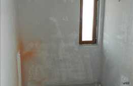 Vanzare 3 camere, 80 mp + 20 mp TERASA, zona de interes!