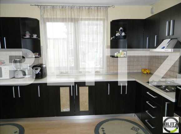 Casa de vânzare 4 camere Gheorgheni - 18520CV | BLITZ Cluj-Napoca | Poza9