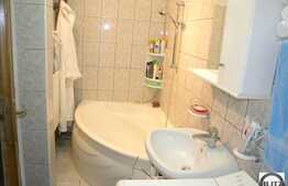 Casa de vanzare 127 mp cu teren 413 mp