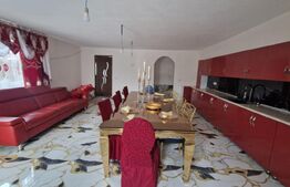 Casa parter teren 836 mp, 150 mp utili 2 corpuri , asfalt , langa Sercaia
