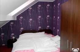 De vanzare casa cu 8 camere, 480 mp utili si teren de 986 mp