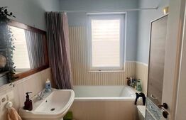 Apartament 3 camere, 74 mp, etaj 1, garaj si boxa, zona Campului