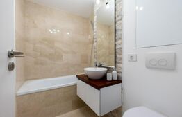 Apartament 3 camere, lux, parcare, boxa, zona Grand Hotel Italia