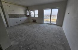 Apartament spatios 68mp, 3 camere, garaj si gradina mare 90mp