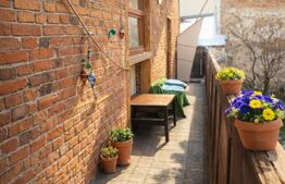 Apartament 3 camere ultracentral 75 mp, terasa, tavan inalt