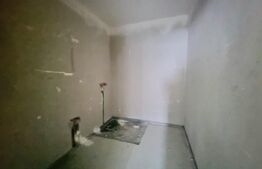 Apartament 3 camere, 63 mp, etaj intermediar, zona Vivo