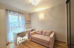 Apartament cu 3 cam, 78 mp, cu 2 bai, balcon si parcare subterana, in zona Vivo