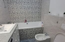 Apartament cu 3 camere, 78 mp cu balcon si parcare subterana, in zona Vivo