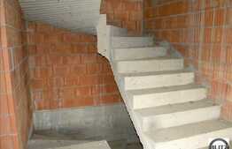 Duplex de vanzare in zona nou dezvoltata Borhanci