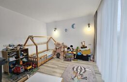 Casă modernă în Sânpetru – complet mobilată și utilată, curte privată