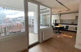 Apartament premium 3 camere, 2 băi, terasă 9 mp, vedere panoramică – Centrul Civ