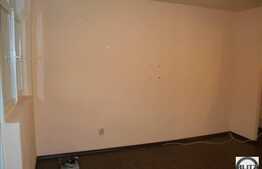 Vizavi de Big in Manastur!