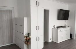 Apartament cu 3 camere, parter inalt, 71 mp, 2 bai, in zona Teilor