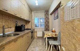 Apartament cu 2 camere, 58 mp utili, decomandat, parcare, balcon, zona Eroilor