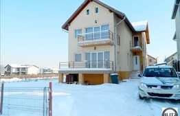 Casa cocheta intr-o locatie linistita si accesibila!