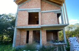 Casa de vis în Vlaha cu parau privat în curte – aproape de Cluj