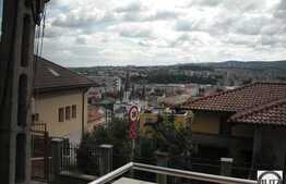 Panorama asupra clujui!!! Zona linistita si acces usor !!!