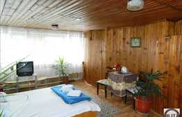 Casa de inchiriat cu 11 camere, 400 mp