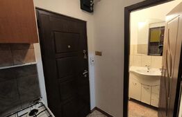 Garsoniera de vanzare, 24 mp, Tractorul