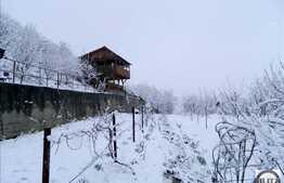 Casa individuala 200 mp utili, 1560 mp teren , priveliste frumoasa si liniste