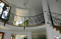 Liniste, confort si un spatiu generos. Casa unica, de lux, zona Grigorescu!