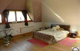 Liniste, confort si un spatiu generos. Casa unica, de lux, zona Grigorescu!