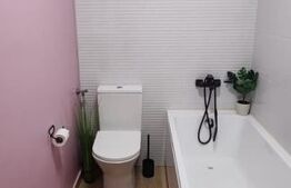 Apartament cu 3 camere, 63 mp, cu 2 bai si balcon mare, in zona Valea Garboului