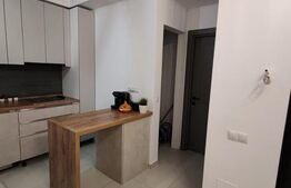 Apartament cu 3 camere, 63 mp, cu 2 bai si balcon mare, in zona Valea Garboului